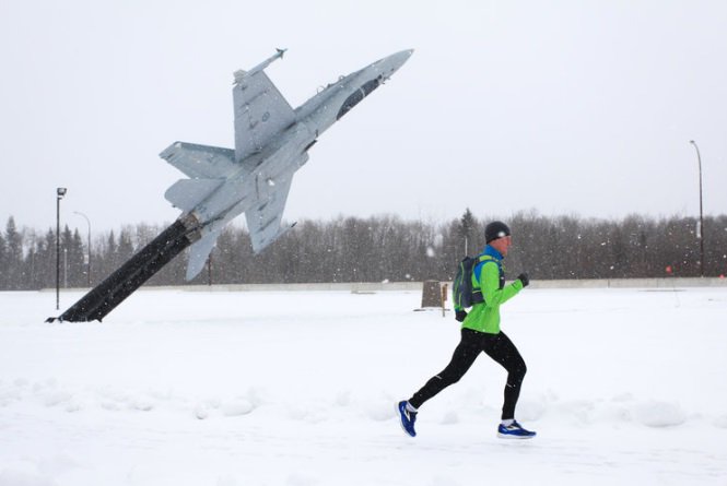 RunningRoom's tweet photo. Ever thought about running to work? Matt Setlack does it everyday. Read about why in his latest blog post: https://t.co/gzji4sxjXm https://t.co/xQ4lSUJseW