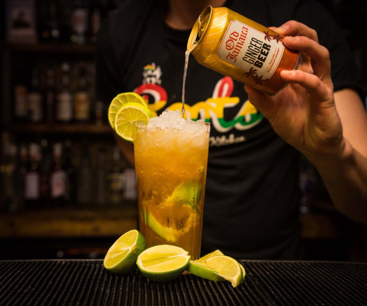 RootsRumShack's tweet photo. Who loves a Dark 'N' Stormy?
#RootsRumShack #DarknStormy https://t.co/ufNEBT2IMo