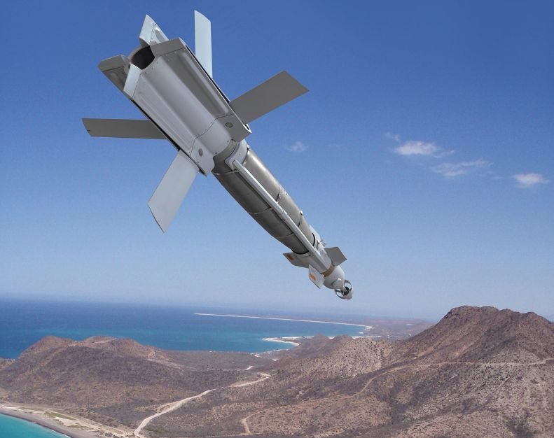 Lockheed Martin تطلق ذخيرة Paragon C6P9O86UoAQ9v35