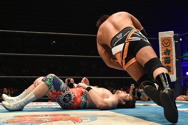 Uzivatel 新日本プロレスリング株式会社 Na Twitteru 3 6大田区大会 第5試合 Iwgpタッグ選手権試合 小島が怪我で欠場の 本間に捧ぐ 小こけし こけしロケットを発射 スマホサイト T Co 7xh3nqalqz で独占速報中 Njpw45th T Co Glql0zacec