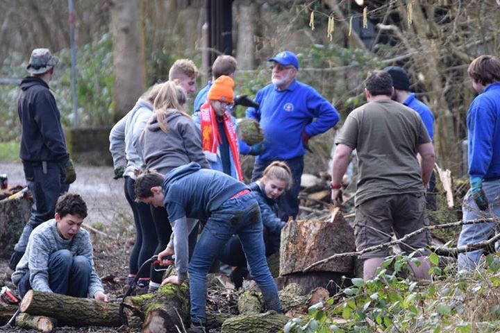 JonDCSouthEast's tweet photo. District Explorers helping at John Lee Woods. @SELeicYouth @boddz7 @LeicsScouts @liannelizmason @leicsSWscouts https://t.co/bRVUqJvm0F