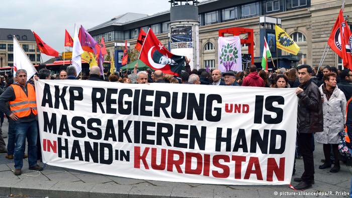 Halid1oooVelid's tweet photo. Terrorist Supporter Germany!!!
#ComeYourSelfGermany https://t.co/BXKdIh5kNB