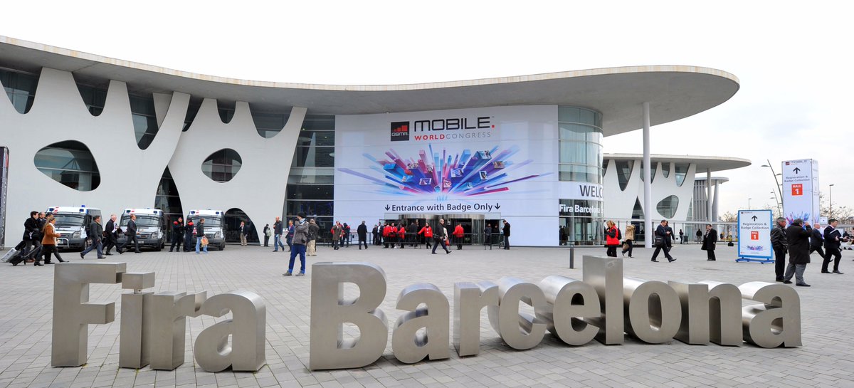 RadioInter_es's tweet photo. En #WorldEcommerce estamos dando las claves del último @BarcelonaMWC con @4magics https://t.co/k2ezN4I9Ds