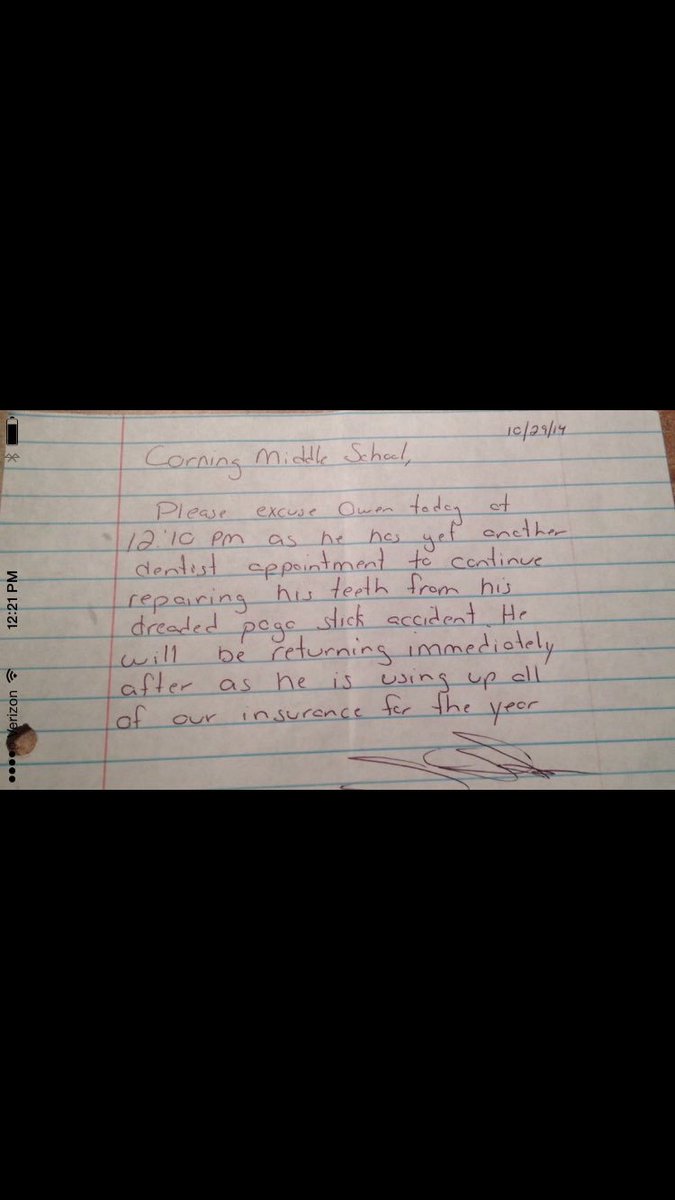HannahStelmack's tweet photo. Every time my brother doesn't go to school my dad feels the need to write  some elaborate excuse for him https://t.co/M9IWv5Q0Tb