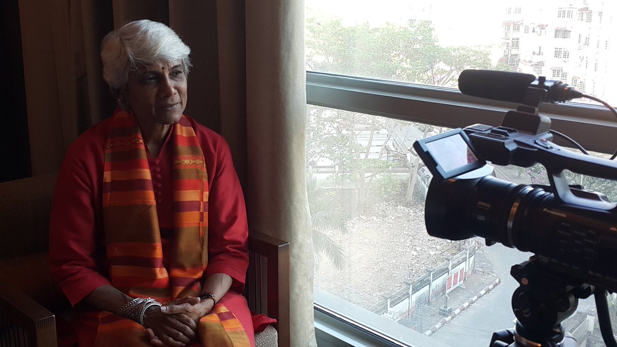 TimothyDMay's tweet image. Sunalini Menon cupped 72 Burma coffees w/Dane @SustHarv &amp;amp; @RichardCorney verdict stunning @USAIDBurma @WinrockIntl sppt for coffee farmers