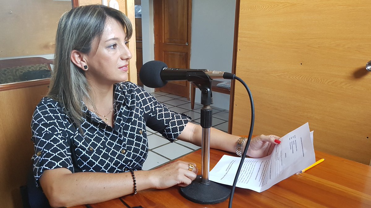 teleinsular's tweet photo. Eco. Veronica Orellana, Dir. Provincial SRI Galápagos, mencionó detalles de la recaudación tributaria del año 2016 que llegó a $32 millones https://t.co/G3hs1CoM8P