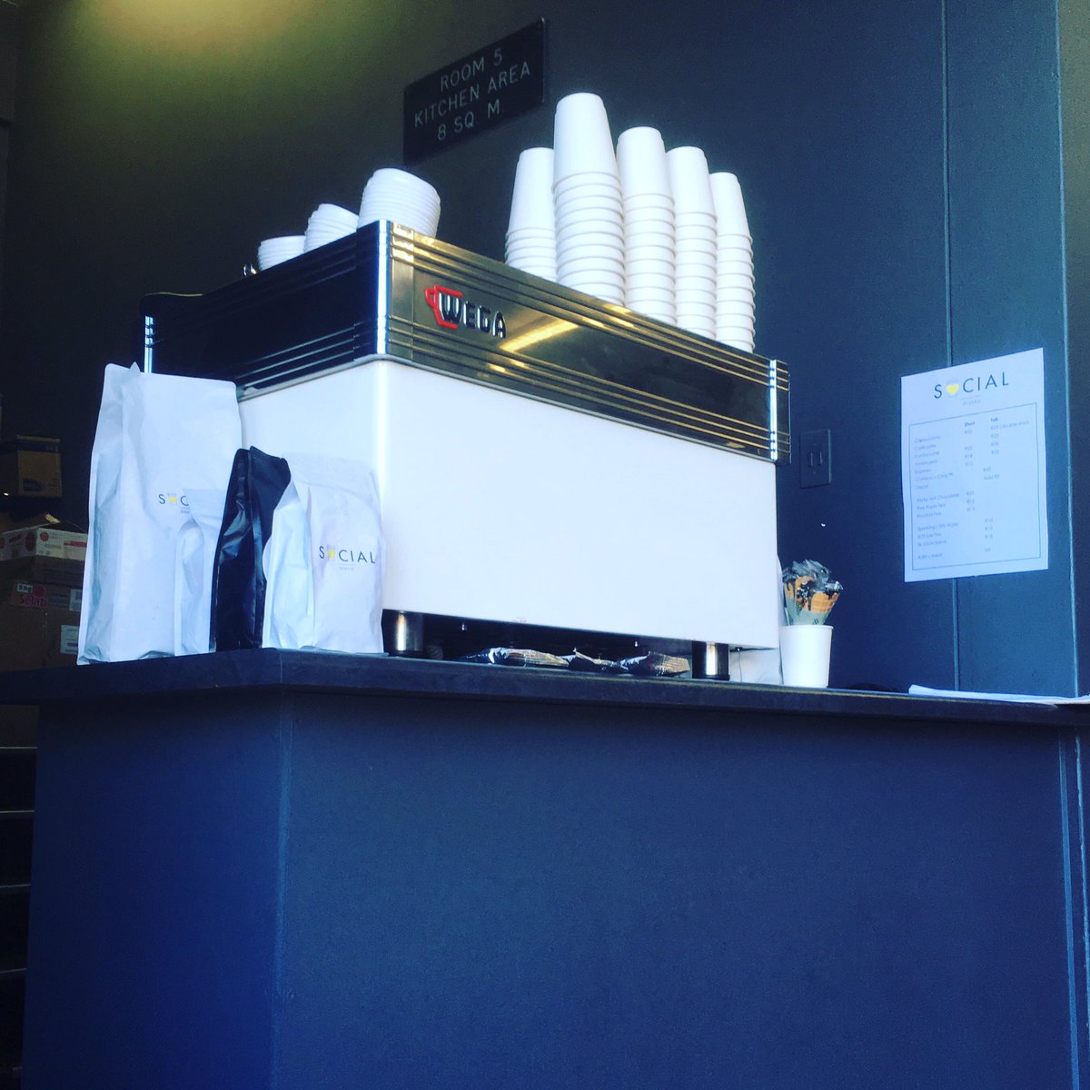 SocialDrinksSA's tweet photo. Open now in Camps Bay at Rontree Service Station in Rontree Avenue #HelloCapeTown! #coffeewithacause https://t.co/TWoS1jYZS0