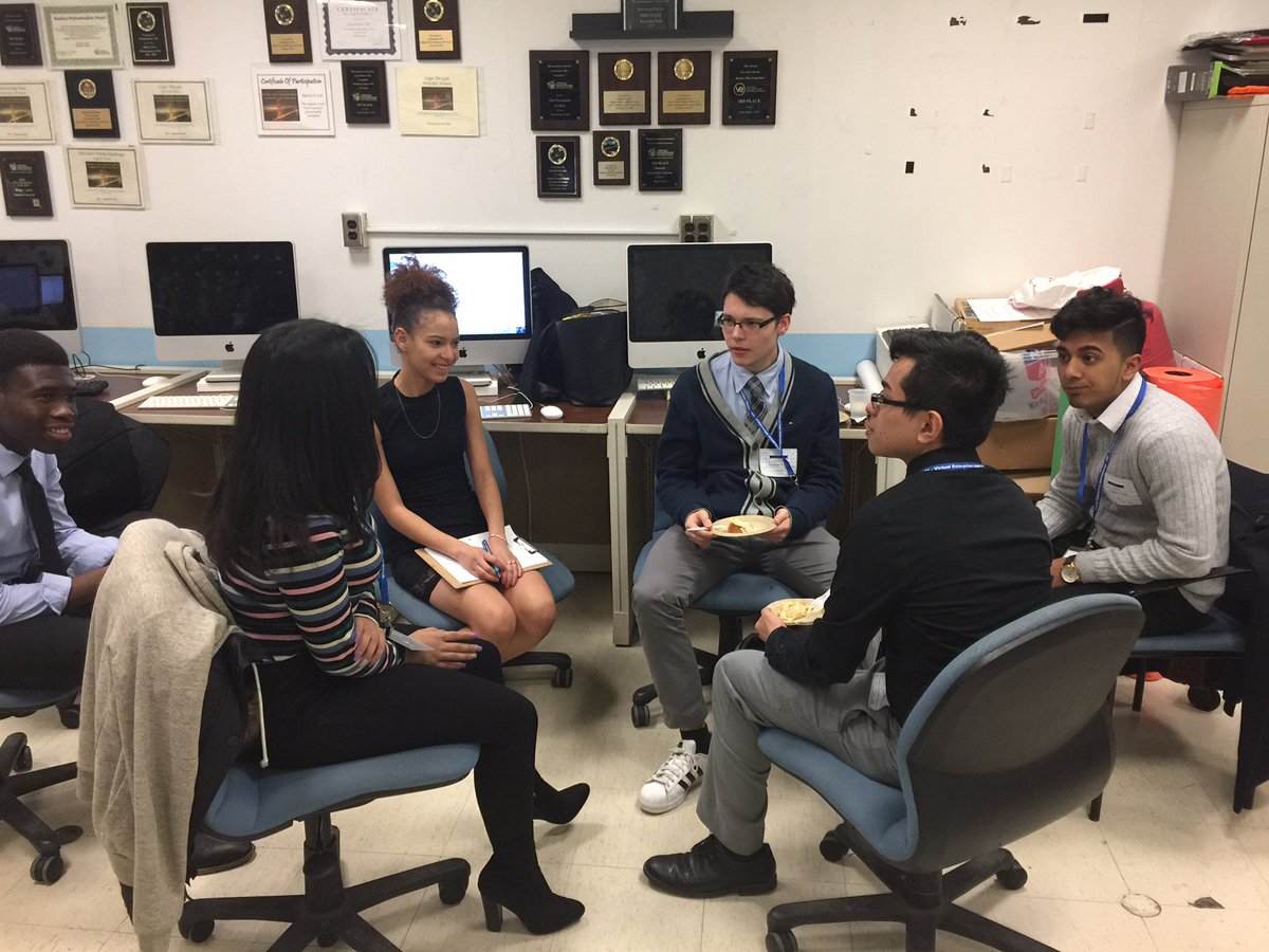 veimagination's tweet image. Thanks to @millennialmm3 &amp;amp; @AdvisorHeadStar for visiting our firm, it was great interacting with you &amp;amp; showing you what our company is about