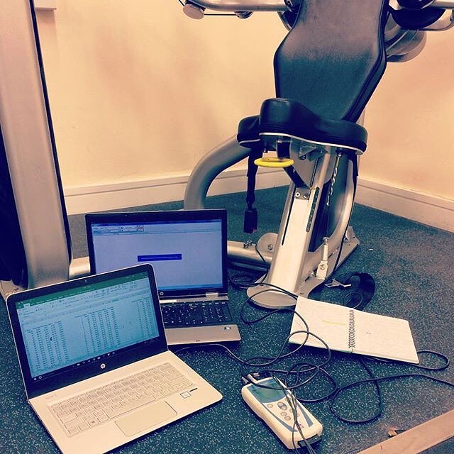 mujofitness's tweet photo. Data capture π started on @CoventryASES MRes project with @swoxford. EMG analysis of 3D #UpperQuadrant movement patterns via MUJO @_ukactive https://t.co/LlmUpby0QE