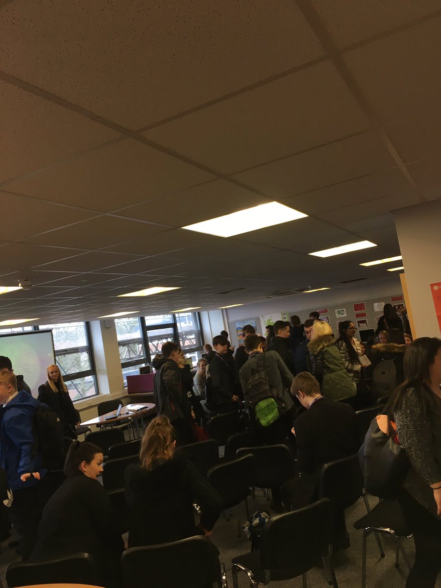 A6StudentLT's tweet photo. Sixth form- where would we be without it? #whatwouldyoucut @hmtreasury @NickGibbMP https://t.co/4NnuoQ1ADR