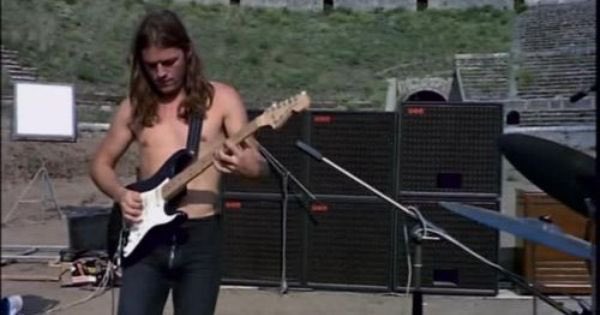 Happy birthday to the greatest guitarist of all time, David Gilmour from Pink Floyd. 