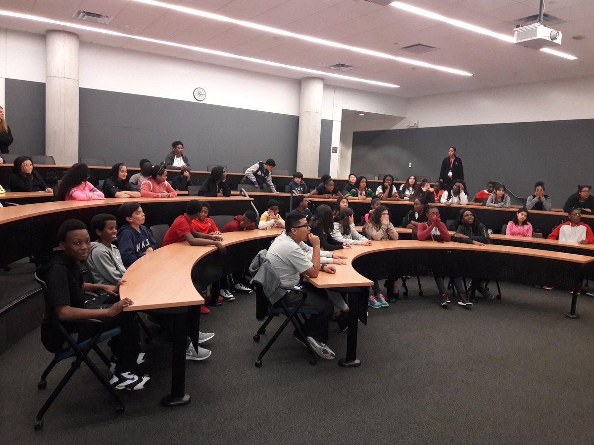 fmjh_avid's tweet photo. @ForestMeadowJH 7th grade AVID visiting @UNTELITE https://t.co/5Srv0DKudK