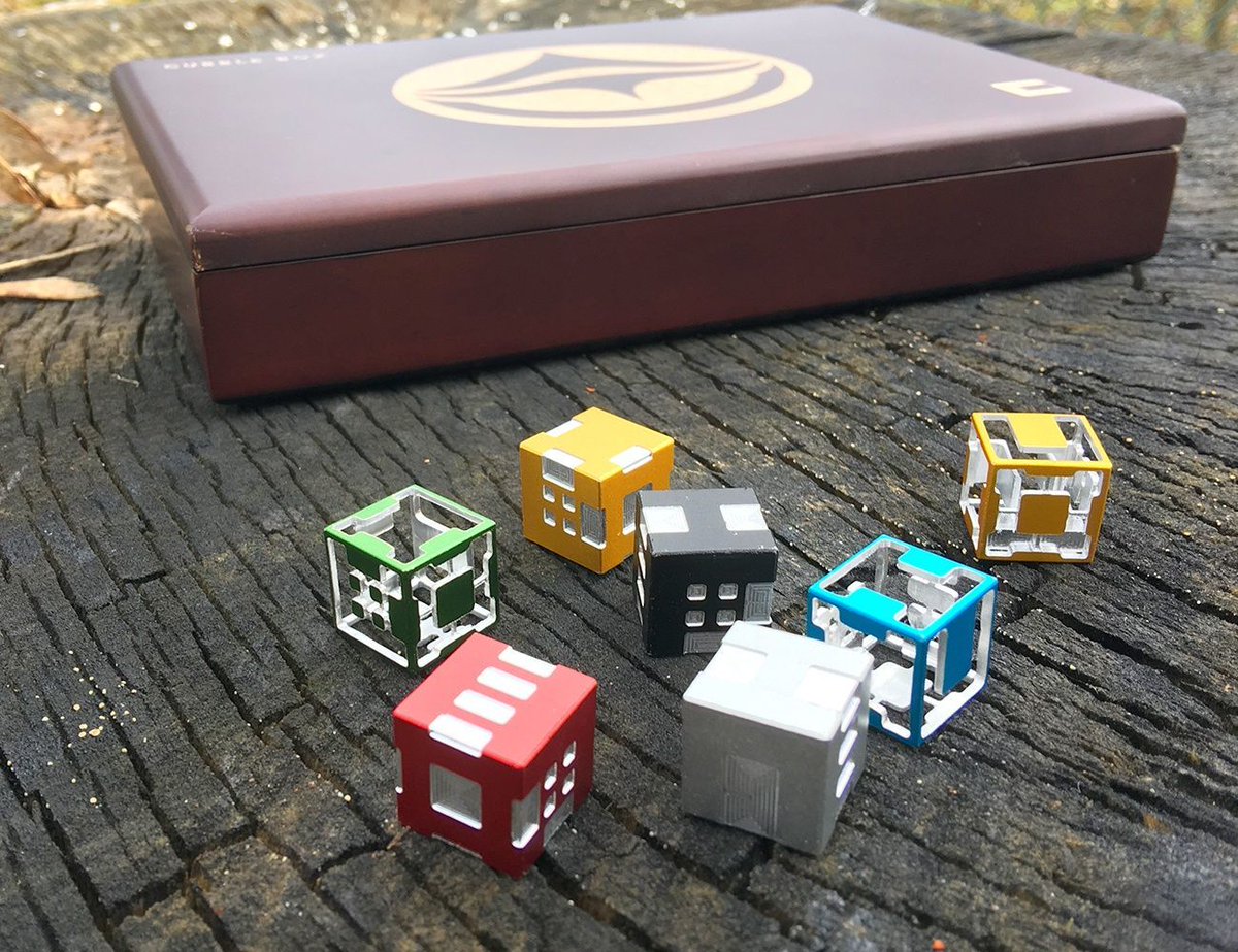 GadgetFlow's tweet photo. Hollow Empty #MetalDice by @CubbleDice https://t.co/Ai4BlNIML3 Completely overhauled the D6 dice again! #boardgames https://t.co/X6mEchWXdP