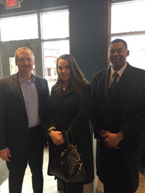 KentRayWilliam1's tweet photo. Walnut &amp; Park Open House. New restaurant in Kalamazoo staffed by KPEP residents. @MDOCOA9 @MDOCFOA #R8Rocksit https://t.co/Qhp0jEinxt