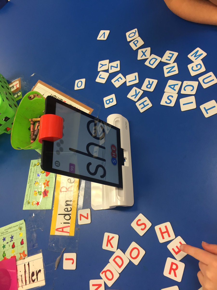 gostendorf710's tweet photo. #words #osmo #kindergarten @HHES_ICs #icccs #digitalLearning #everyday https://t.co/lBivhDeOoo