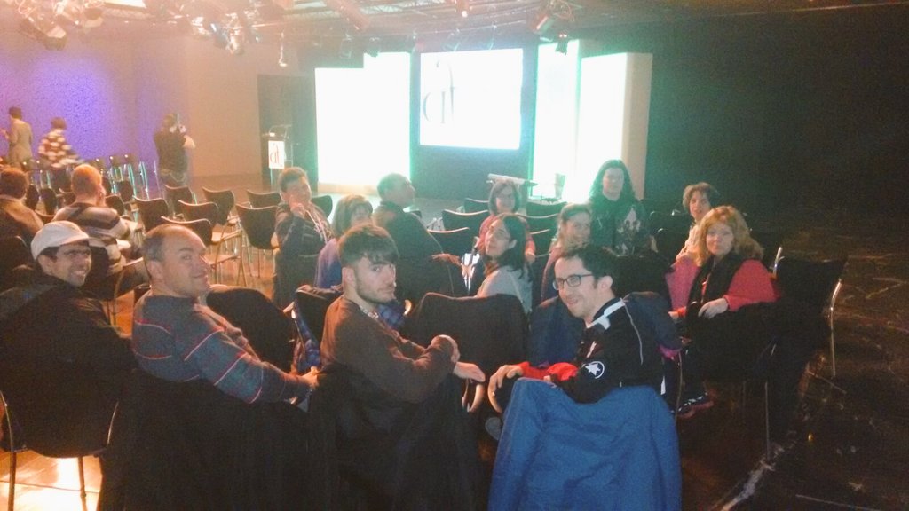 SergioAguinaga6's tweet photo. #amasfacil @GrupoAMAS colabora y está presente en #diccionariofácil de @PlenaMadrid y @Fundeu https://t.co/VUk5WR4GF2