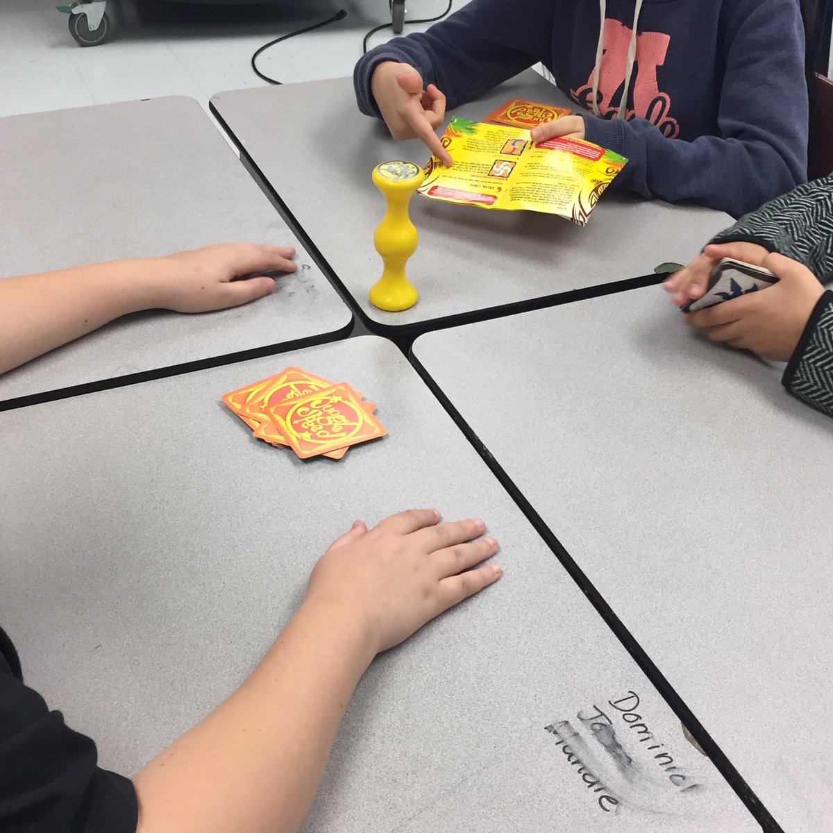 carolynvibbert's tweet photo. 5th grade is getting their game on in a new language arts unit. Step 1: read the directions!! #vaslchat #tlelem #aaslgame https://t.co/CVGJRDX30O