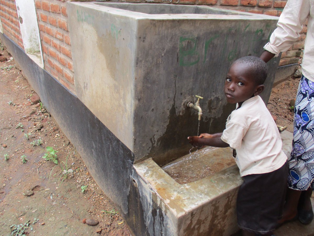 wellgoodwater's tweet photo. More pictures from the pre-school in Malawi where we have built a new well https://t.co/7zBBFWBSUR