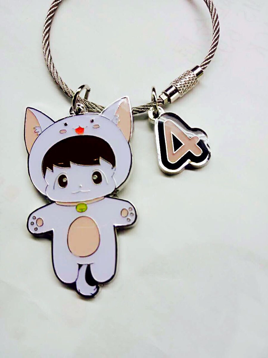 ara_kshop's tweet photo. Doge Keyring (weibo)
#exodoll #wts #wanttosell  #엑소인형 #exo玩偶 #เสื้อผ้าตุ๊กตา #ตุ๊กตาexo #shipworldwide #exokeyring #keyring #keyringexo https://t.co/X7IOXgh4Zt