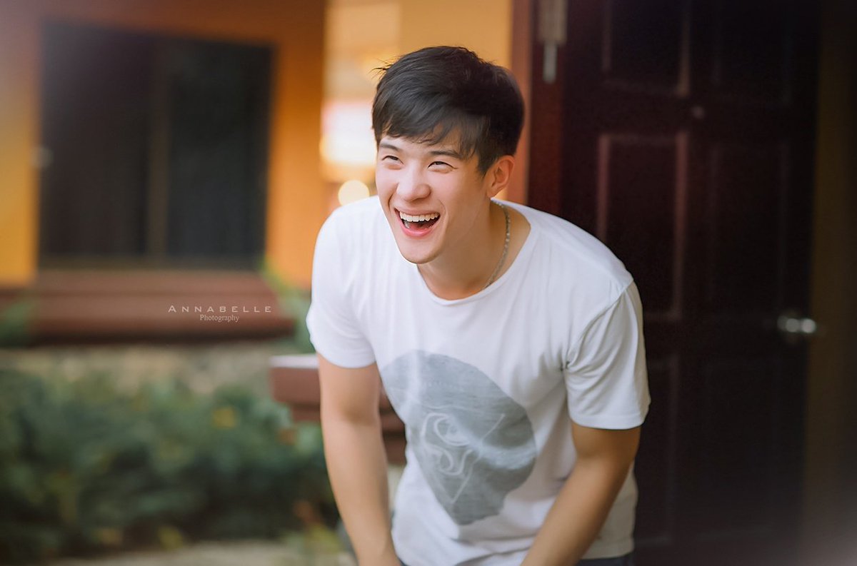 _ANNABELL_'s tweet photo. เอิ่ม...ขอปล่อยภาพ😂😂😂😁😁 #เบื้องหลังเจมส์มาร์เซอร์ไพส์แฟนคลับ  https://t.co/I10hqBYJ5d #3rdMeetandGreetWithJMA  #JAMESMA  #เจมส์มาร์ https://t.co/Y2m2EvU8q5