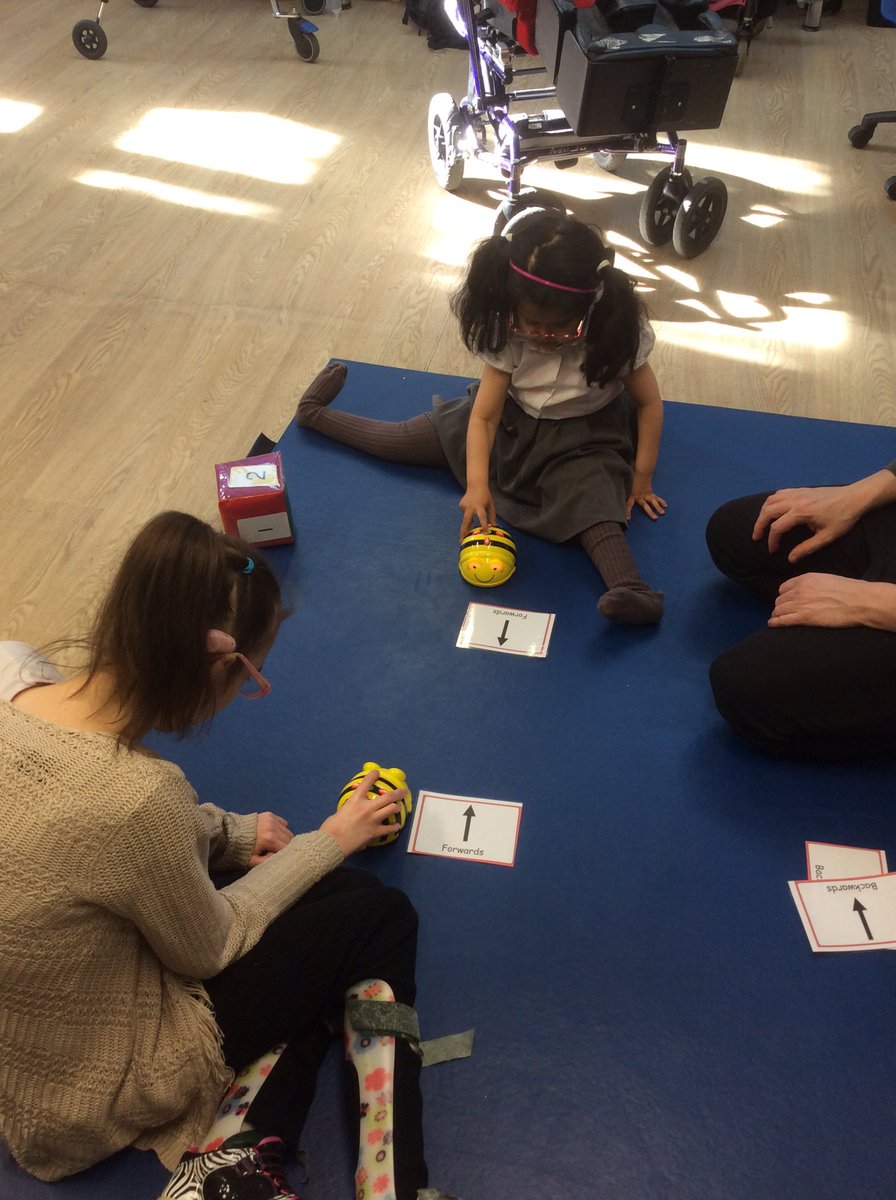wilsonstfeed's tweet photo. #wschurchill having fun programming Beebots. Great counting and direction skills too! #wscomputing https://t.co/lbHx1rQPgh
