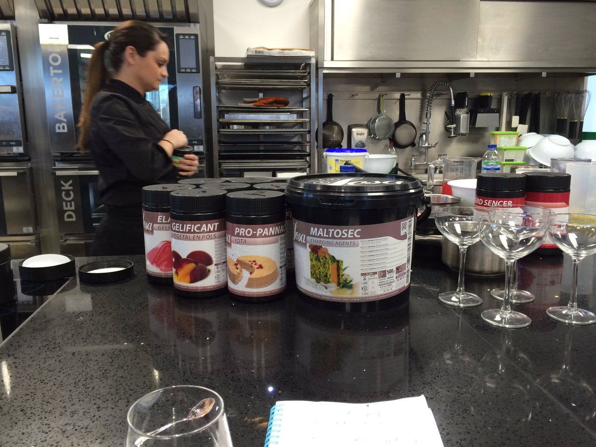 CabralSamcabral's tweet photo. @sosaingredients @OlivierBATEL @denisdrame @CabralSamcabral sosa training @ClassicFineFood everything you wanna know on Monday 13th HP Lane https://t.co/PkjXMUYma4