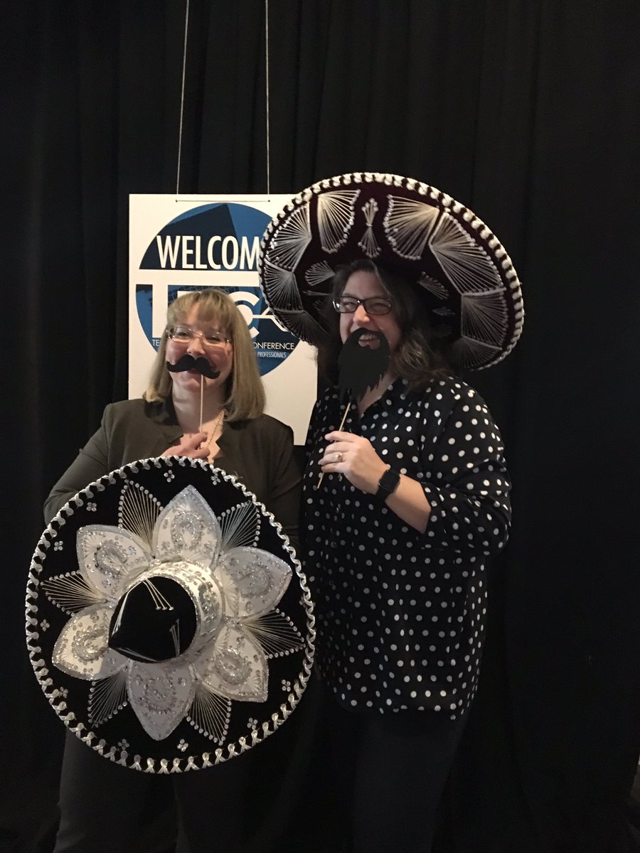 SnoopsLilSister's tweet photo. #iaaptec17 #iaap #admins #Tucson https://t.co/S58yB4MTn5