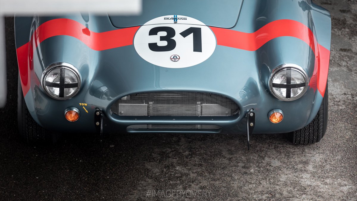 robertovery's tweet photo. OUT OF THE SHADOWS #IMAGEBYOVERY #goodwood #75mm #billshepherd #Cobra https://t.co/sEUwCWqxmE