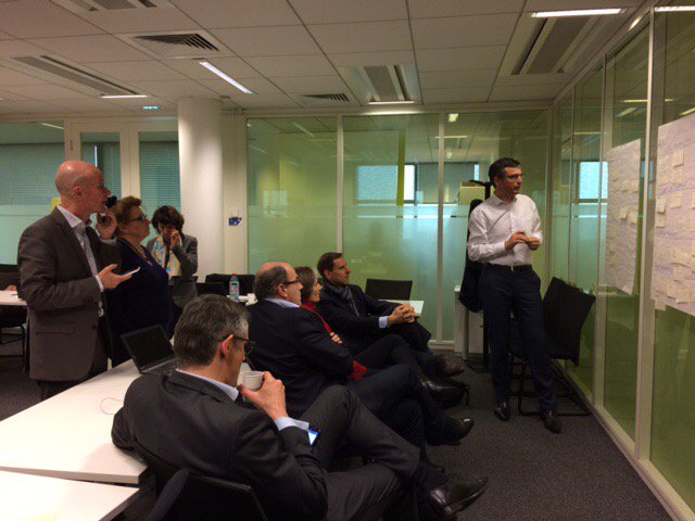 DidierWeckner's tweet photo. Simplifions l assurance! Fier de l engagement des directeurs AXA Santé et Collectives @Eric_Lemaire @peretti_jacques https://t.co/c8tsrH3PeP