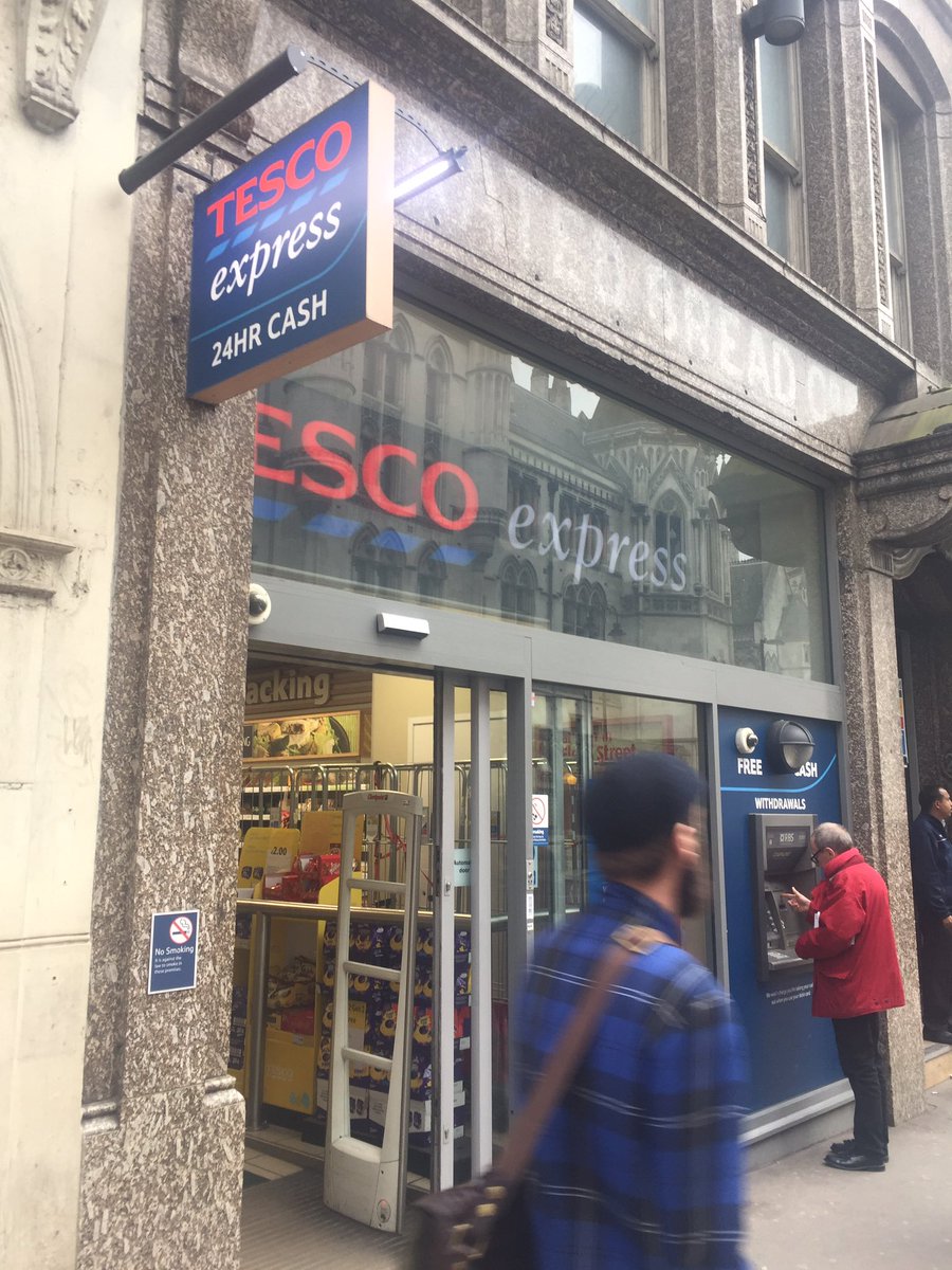 TescoConoisseur's tweet photo. [6/10] Very average. Small but has got a free cash machine. https://t.co/08FpigW5S1