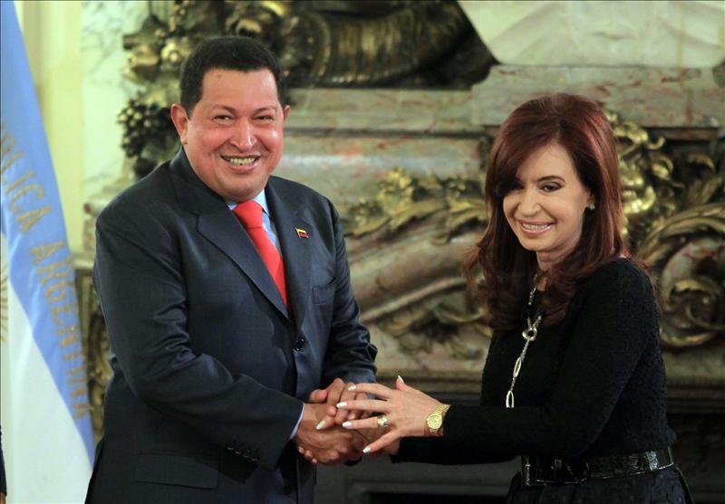 COMUNICADO - Bloque de la Patria se solidariza con la compañera expresidenta de Argentina <a href="/CFKArgentina/">Cristina Kirchner</a> twitdoc.com/7MG6 🇦🇷🇻🇪