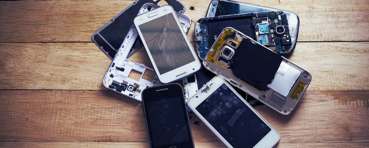 LWezel's tweet photo. Hoe lang doen we moet onze smartphone? En wat is het effect daarvan?  #Bewustwording #Duurzaam

https://t.co/E1KXrO4BA9 https://t.co/JOjNDllDDh