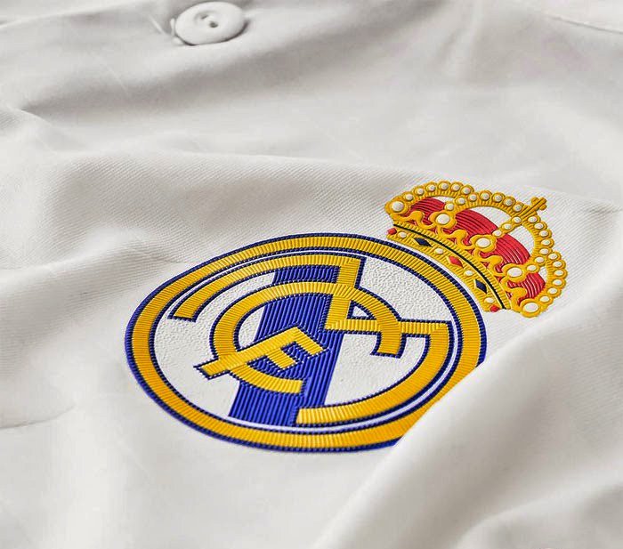 Kadang Nyebelin,Ngangenin,bikin sport jantung tapi kamu gapernah Menyerah
Walaupun Kamu Belum Treble tapi aku tetep sayang ko

Loveyou 😘