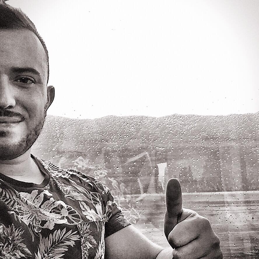 DjDiegoDelRey's tweet photo. 2 NOUVELLES VILLES, 2 NOUVEAUX CLUBS.. J'AI DÉJÀ HÂTE DU WEEK-END  😝👍
JEU #LeRDC CHAMBÉ 73
VEN #LeJET7 PRIVAS 07
SAM #LeK2A BAR-SUR-SEINE 10 https://t.co/NM2QmhFjxB