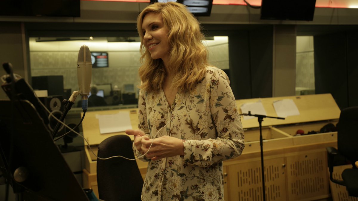 Country singer <a href="/AlisonKrauss/">Alison Krauss</a> on re-creating the classic Gentle On My Mind and mimicking songwriter <a href="/BuddyCannon/">buddy cannon</a> bbc.in/2mL2rdI 😂📻