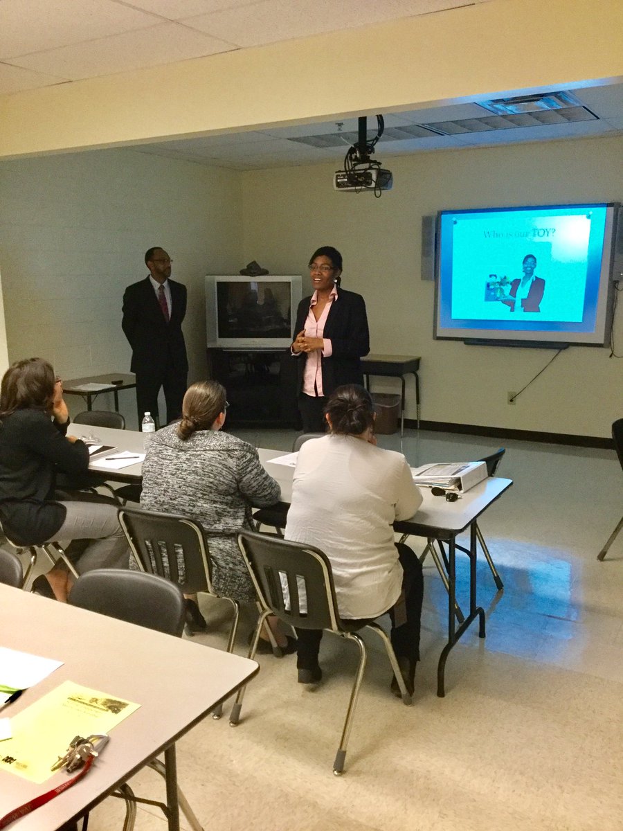 EntAcad's tweet image. A special shoutout to Mrs. Willis for being EAs #TeacheroftheYear ! Thanks for all that you do!!! You're a great influence on our students!!