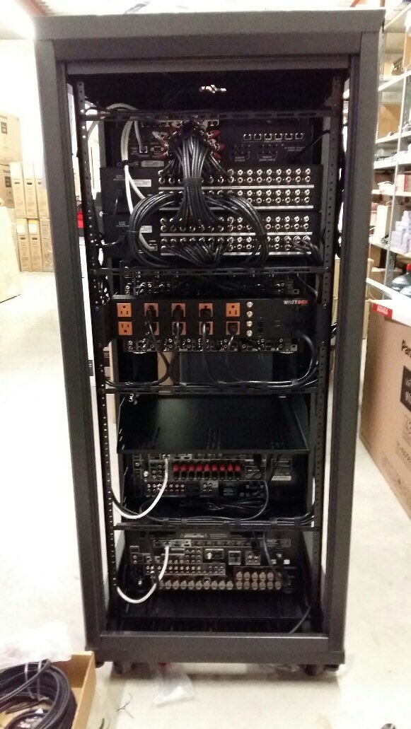 MikeGSV's tweet photo. We'll be starting this installation next week. Our guys have done an amazing job with wire management so far. https://t.co/gc5DZhcION