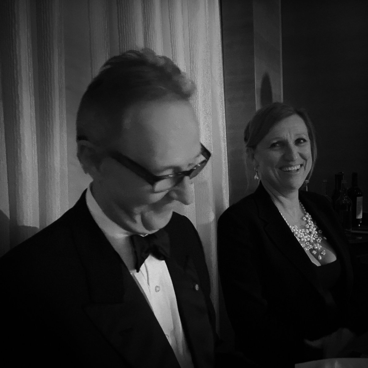 Lorna_May_'s tweet photo. #ManOfTheHour #ChrisCorbin on stage @whoscookingdin tonight for #Leuka https://t.co/kMRz13FOhD