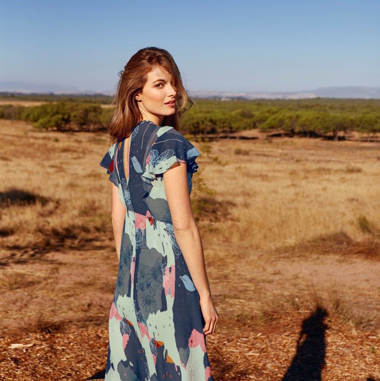 WhiteStuffUK's tweet photo. Time for some blue sky dreaming! Introducing our new limited edition collection > https://t.co/vkyOZBXEhp https://t.co/E5q1BykqLn