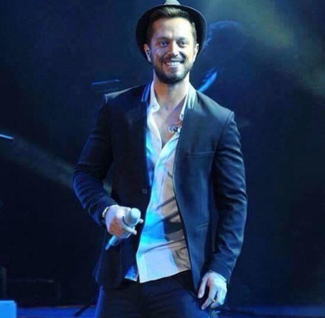 Iyiki Do dun murat boz   Happy birthday my man 
\" MuratBozArabFans \"  