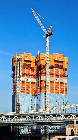 TvitecGlass's tweet photo. Otra fachada surge en #NYC con #vidrioaislante control solar @MarcaEspana. One Manhattan Square #AdamsonAssociates https://t.co/KRtWNgrVTw https://t.co/jpeVz6lOWc