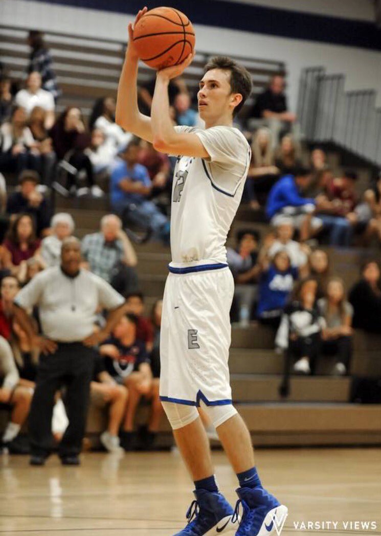 chadkellmannfan's tweet photo. Big congrats to our boy Iceman (@Chadelhs12 ) on getting first team all conference and making the North v South all star game! https://t.co/V7uFDGxv7u