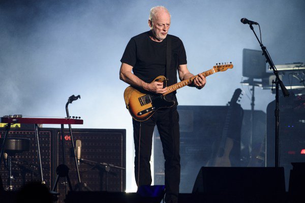 My Lost Treasure: Happy Birthday David Gilmour  