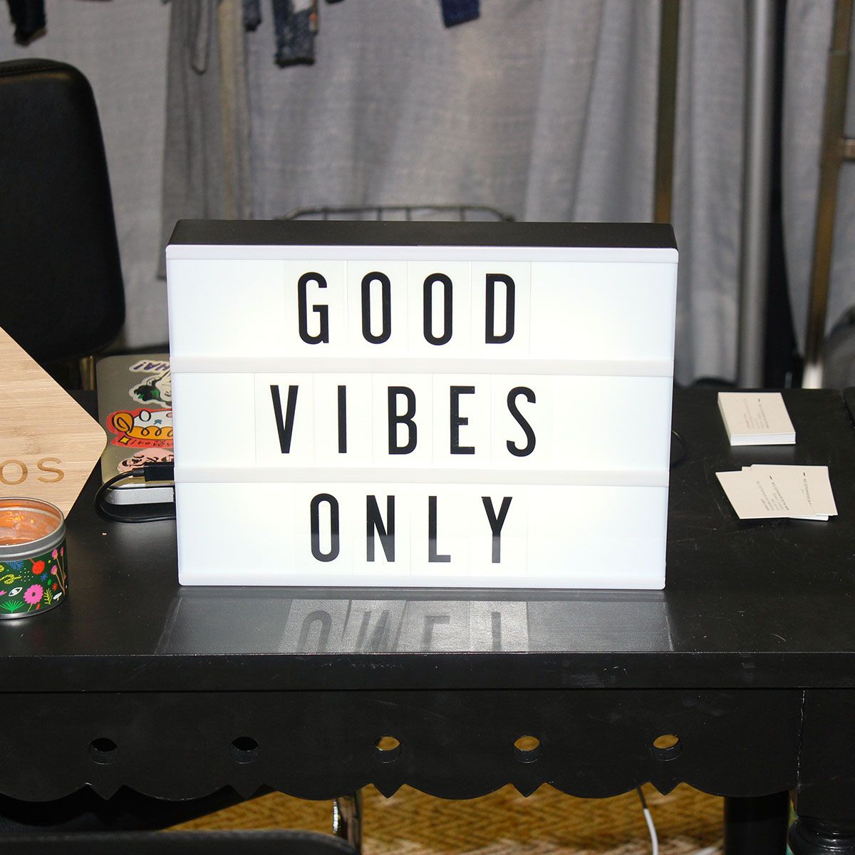 ProfileShow's tweet photo. Great #vibe here at The #ProfileShow, day 2. Love the sign, @mypinkmartini. Lots of great business happening on the #tradeshow floor today. https://t.co/tC26yY9uZ1