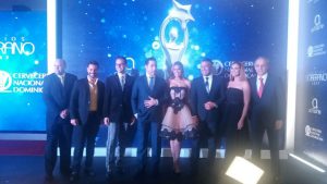 Presentadores de Premios <a href="/SoberanoRD/">Premios Soberano</a> 2017
wp.me/p6Lv0m-Al
Cc: .<a href="/PamelaSued_/">Fans Pamela Sued</a>