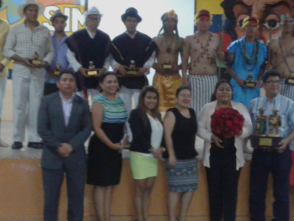 CoEstudia_itssb's tweet photo. I Casa Abierta de Diversidad Étnica y Cultural del Ecuador en nuestro Instituto Tecnológico 
Los tecnologos somos cultura y étnicas https://t.co/QDViSrqkbQ