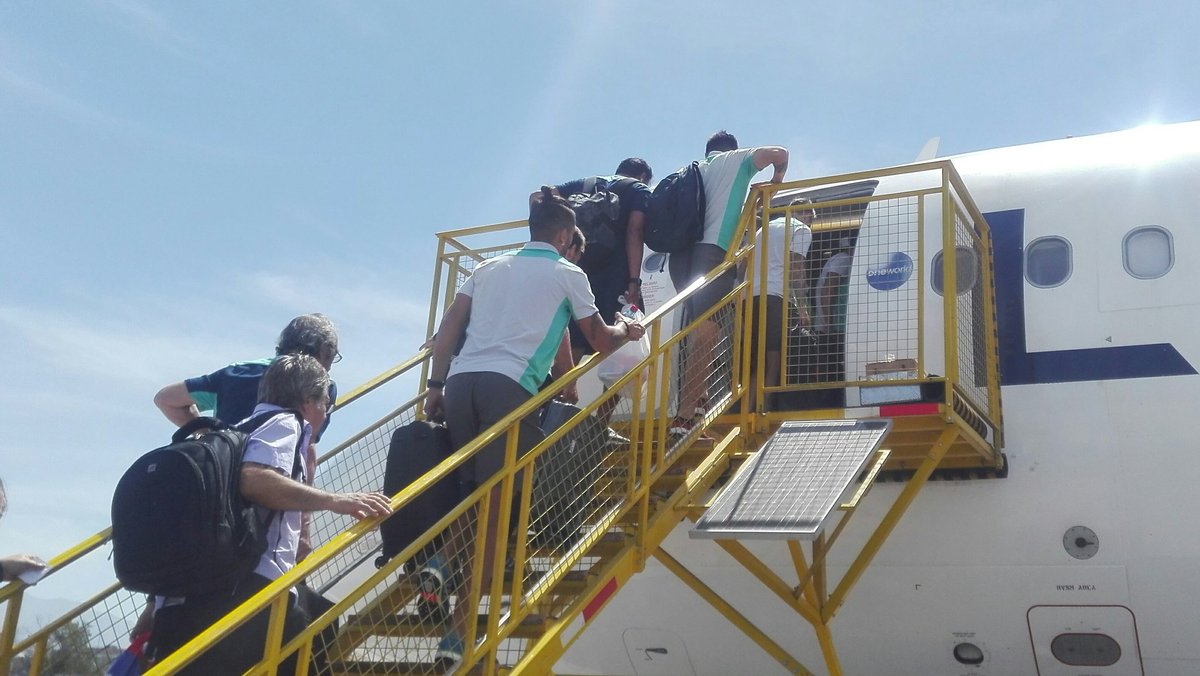 Cruzados's tweet photo. ¡Listos para el viaje a Brasil! ️⚪️🔵
¡Vamos Católica! ✈ https://t.co/H3iLSPt09f