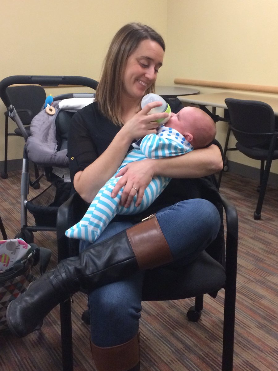 RebeccaShlafer's tweet photo. Making sure our junior scientists are fed may be the most productive thing I'll do today. @DrLaurelDavis #gusfanclub https://t.co/z9scSqxags