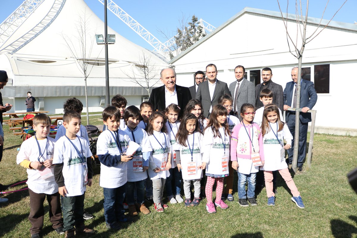 Coding İstanbul projesinin özel etkinliği İBB Başkanı Sn. Kadir TOPBAŞ'ın katılımlarıyla gerçekleşti. #codingistanbul #ibb <a href="/Kadir__Topbas/">Dr.Kadir Topbaş</a>