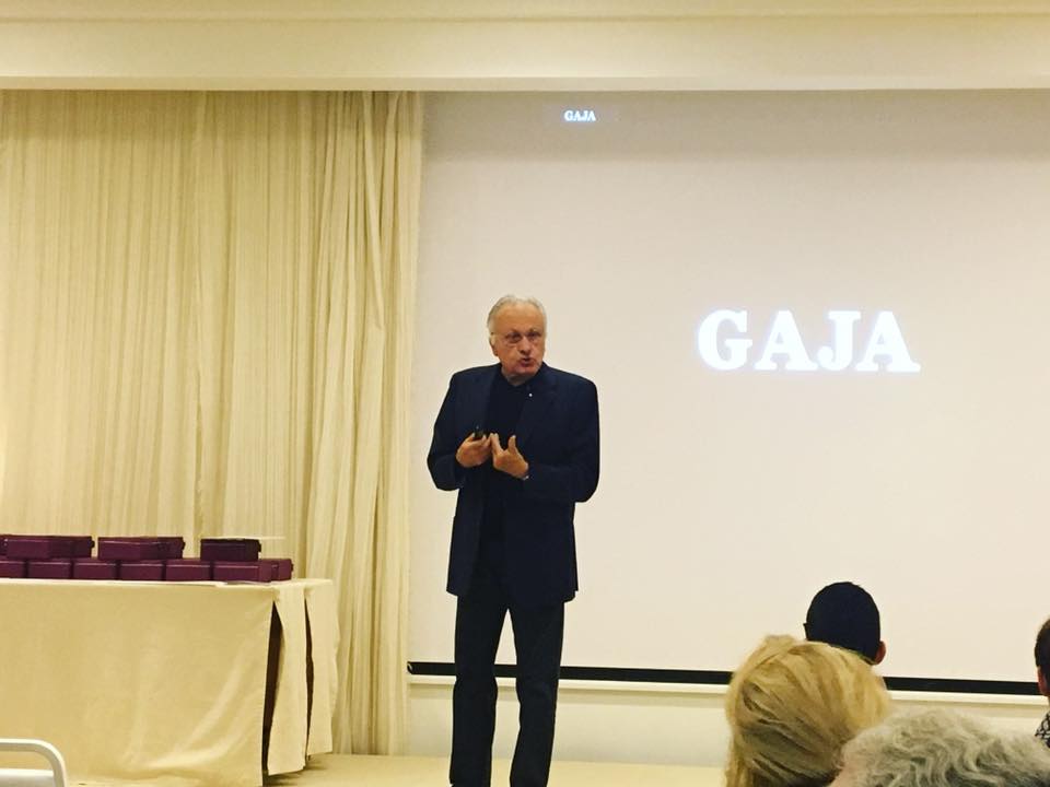 imovepuglia's tweet photo. Siamo a #BorgoEgnazia con #FISPuglia per lo straordinario incontro con #AngeloGaja, artigiano del vino #winelovers in #Puglia #vino https://t.co/bAChPigtRc